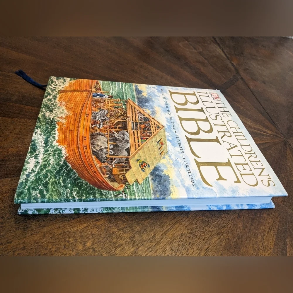 DK The Children’s Illustrated Bible Hardcover – Retold by Selina Hastings Large